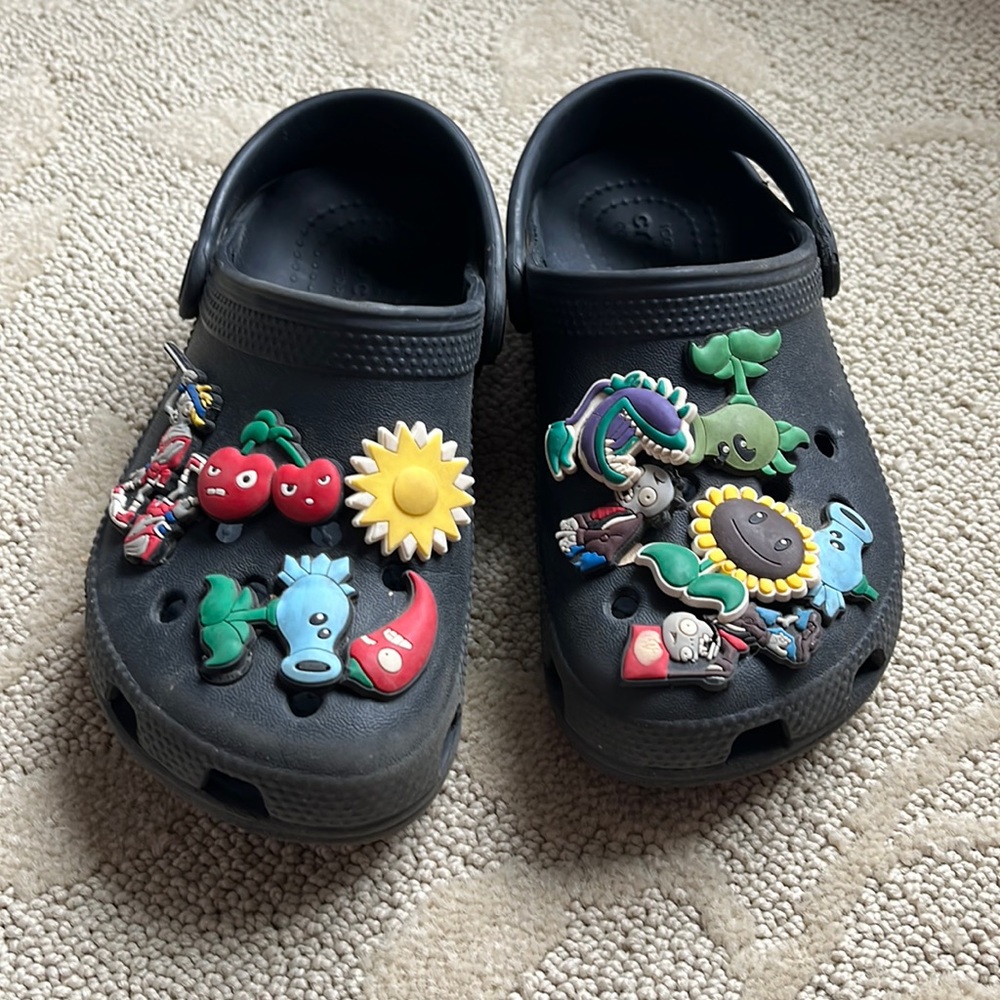 Crocs